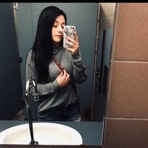 Meet your Posher, Alison